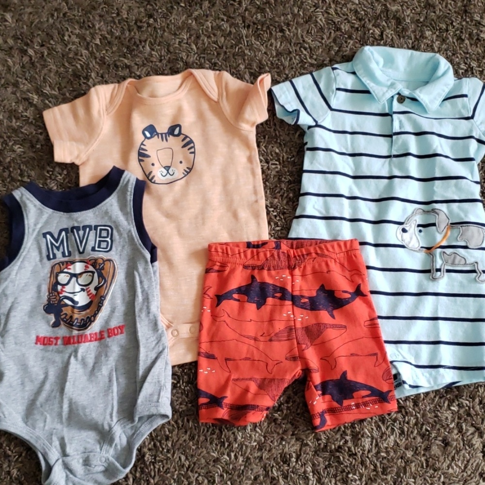 👶 2/15 Baby boy bundle sizes 9 and 12